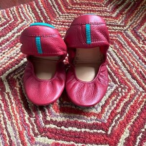 EUC Tieks size 7 women’s